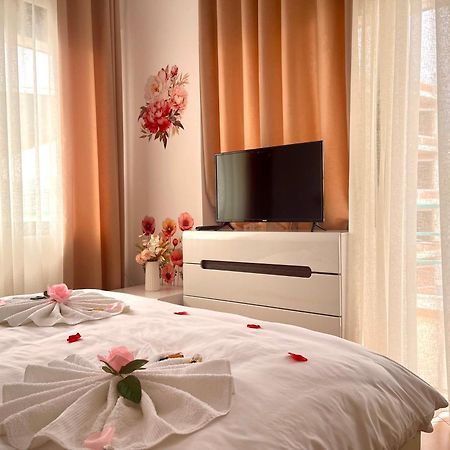 Onde Del Mare Apartment Sarandë Buitenkant foto