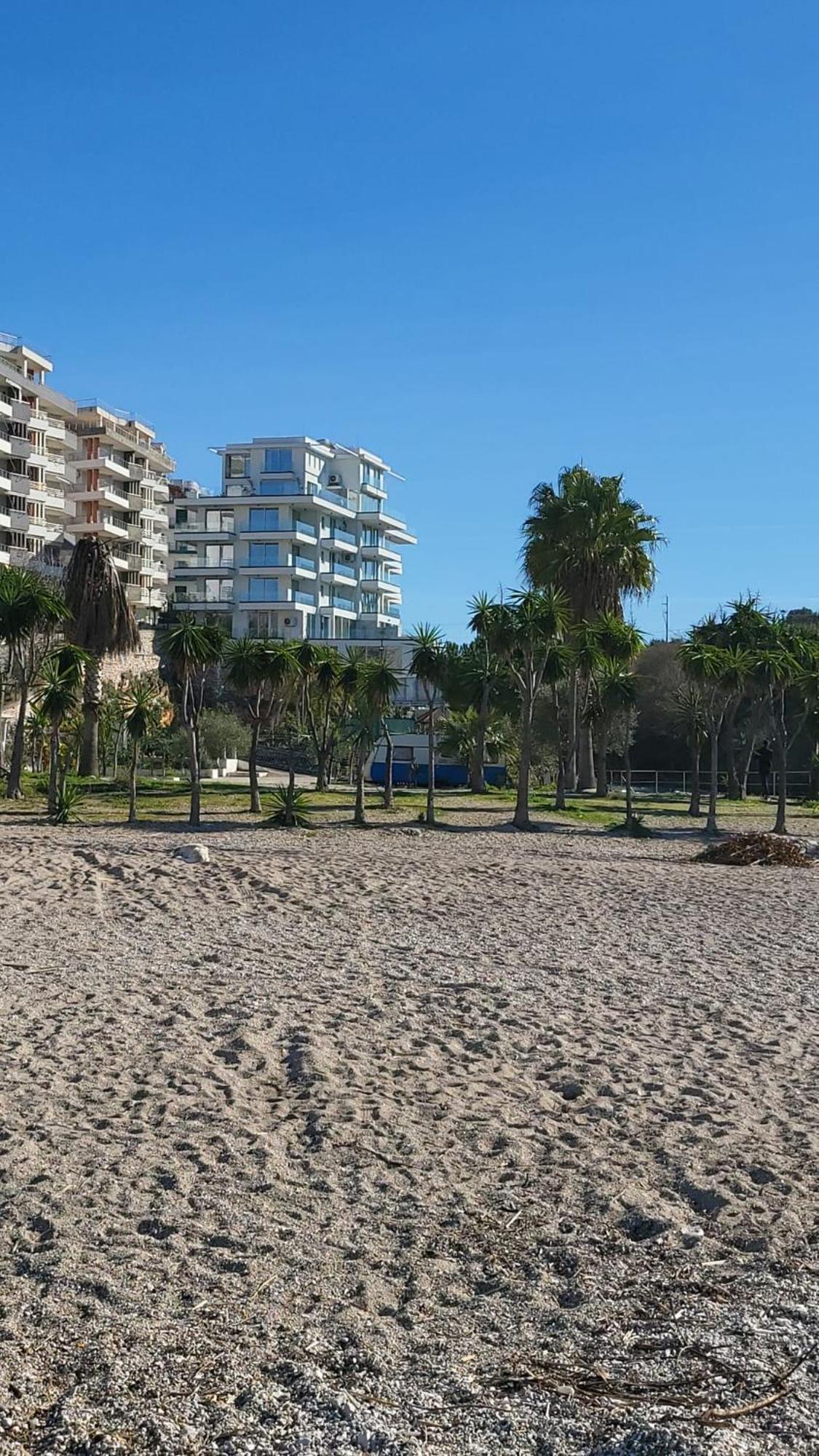 Onde Del Mare Apartment Sarandë Buitenkant foto