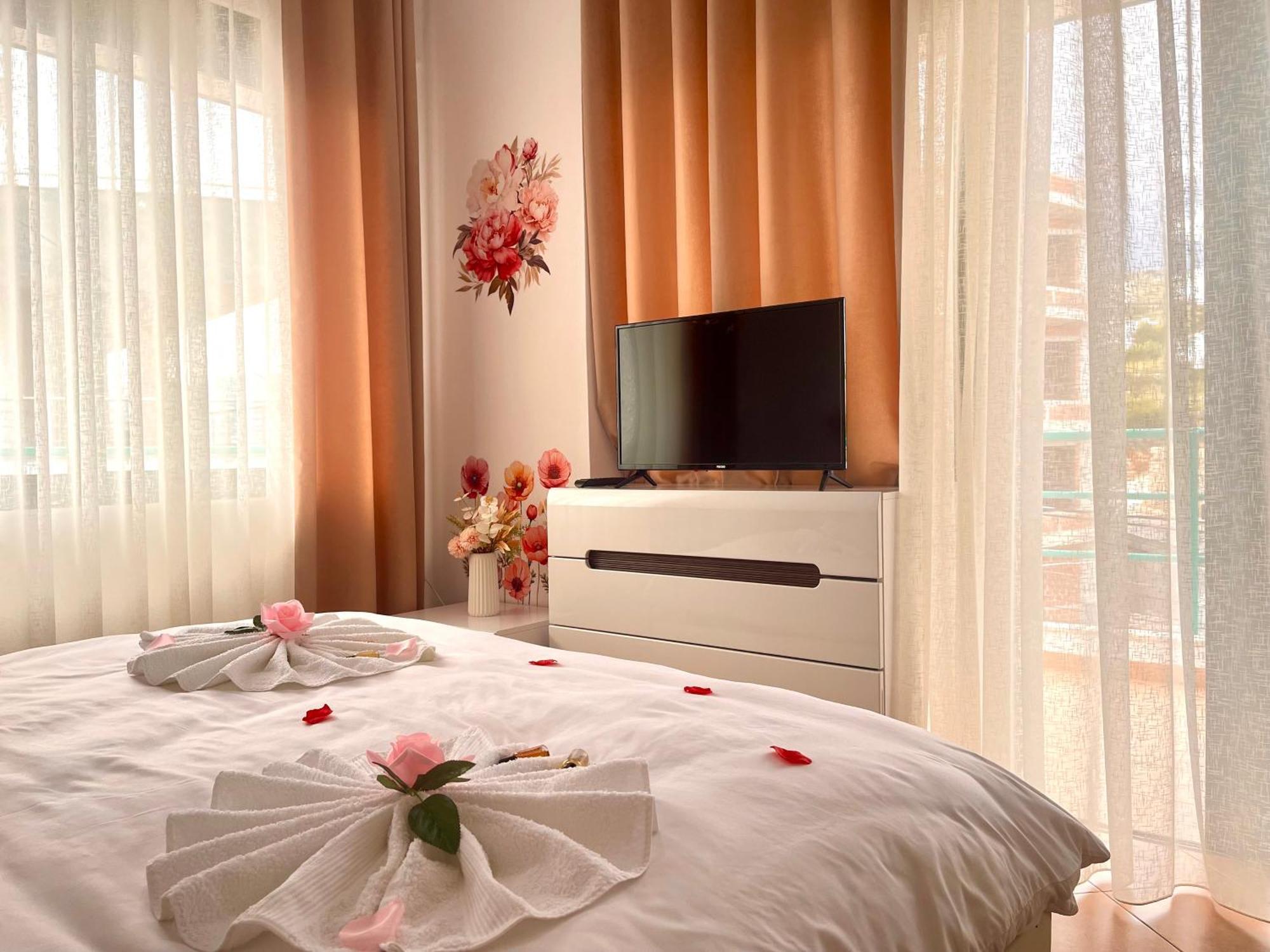 Onde Del Mare Apartment Sarandë Buitenkant foto