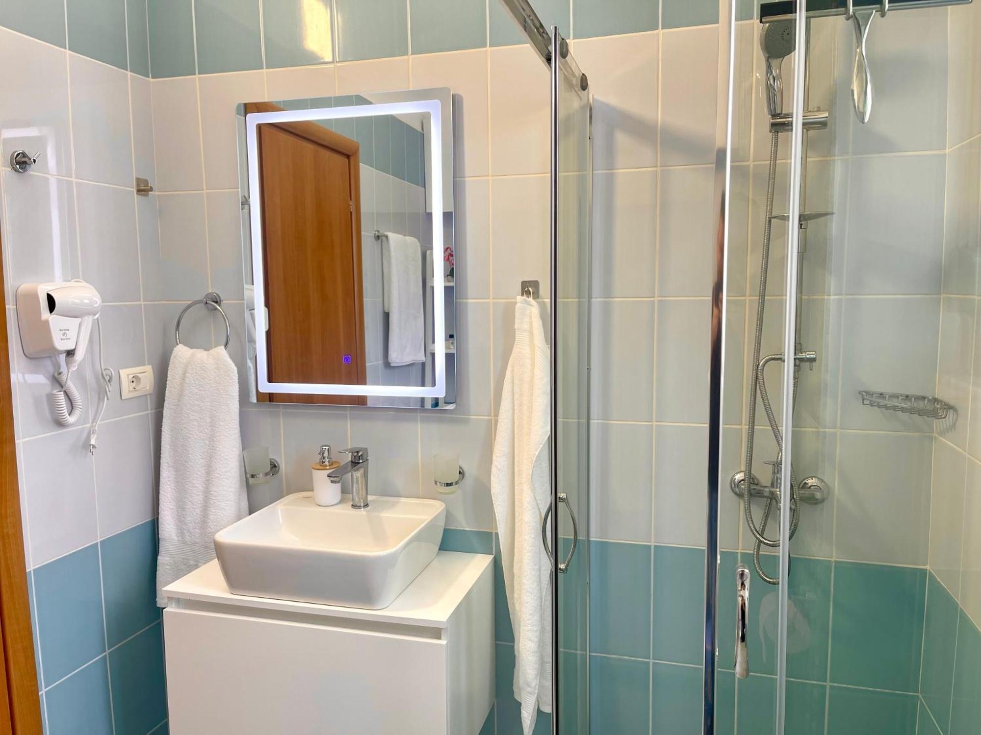 Onde Del Mare Apartment Sarandë Buitenkant foto
